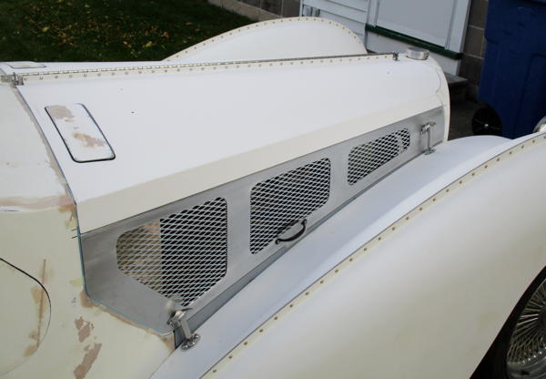 Hood top panels getting some stiffeners